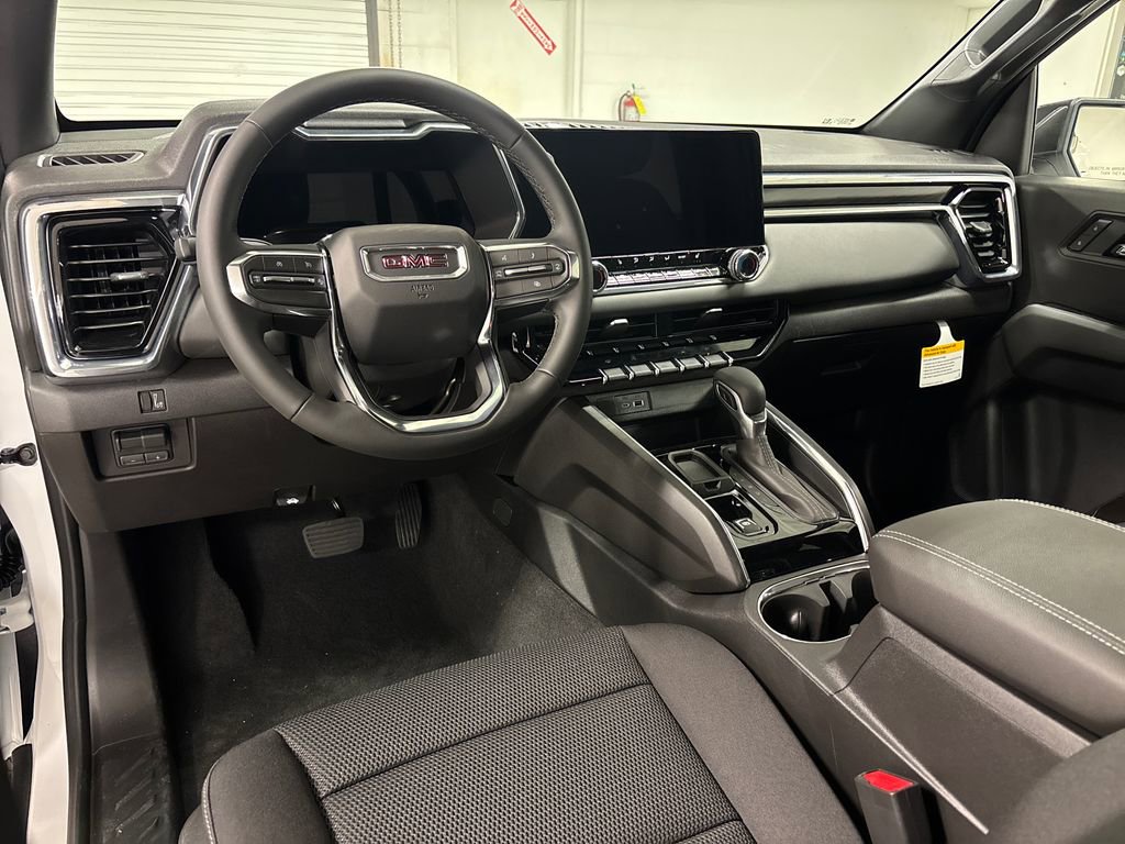 New 2026 GMC Canyon Elevation w/ Convenience Package RWD image 27
