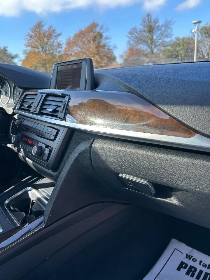 Used 2015 BMW 320i Sedan image 50