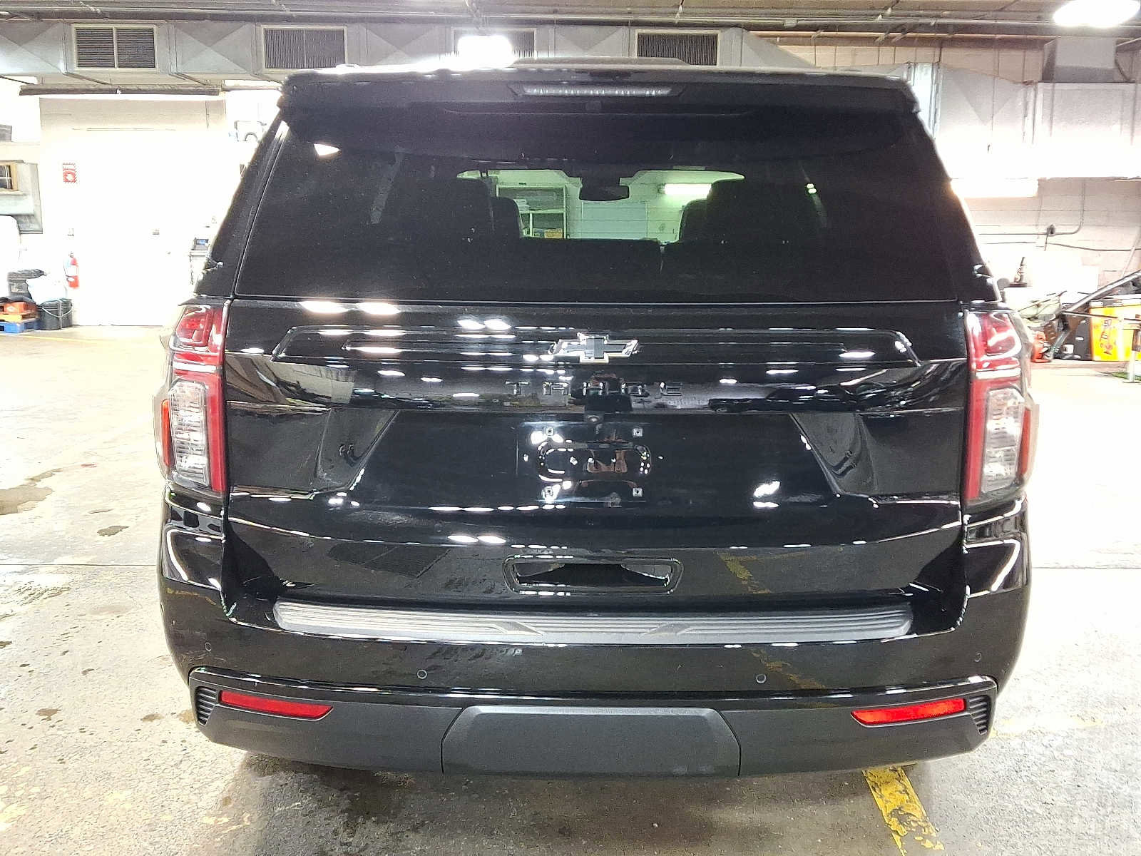 Used 2024 Chevrolet Tahoe Z71 w/ Luxury Package image 6