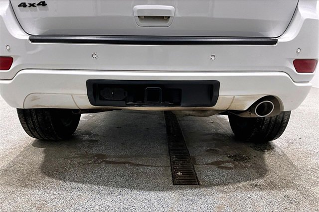 Used 2020 Jeep Grand Cherokee Altitude image 25