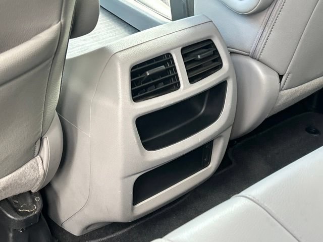 Used 2017 Honda Ridgeline RTL-T image 35