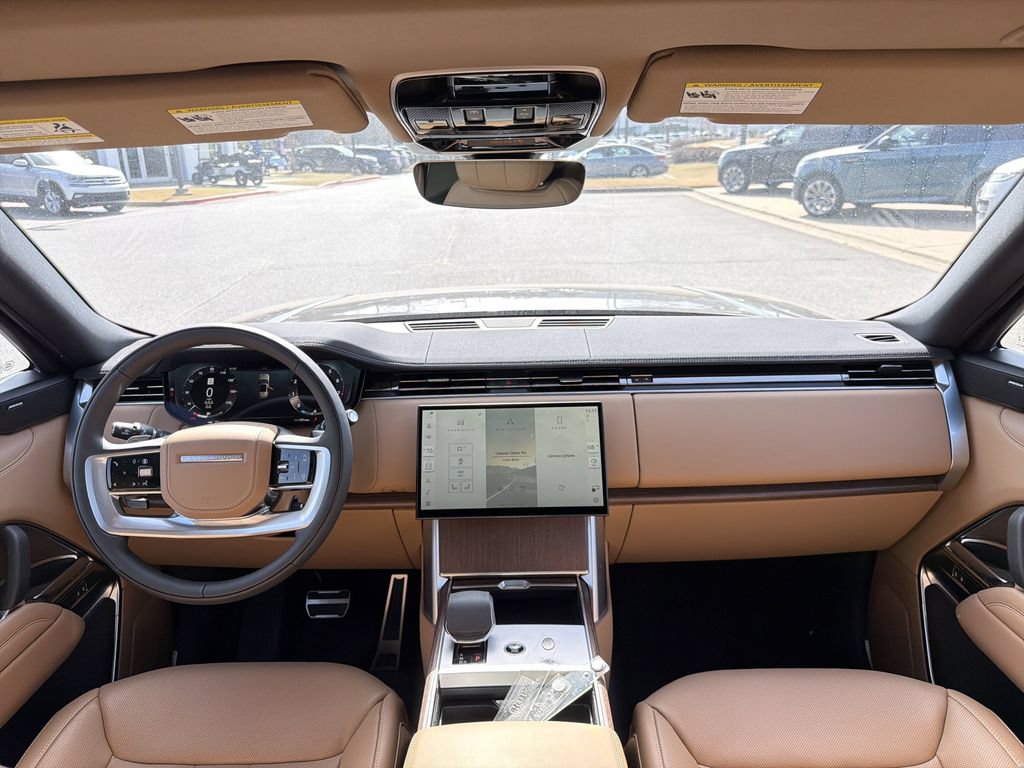 New 2026 Land Rover Range Rover Long Wheelbase SE AWD/4WD image 14