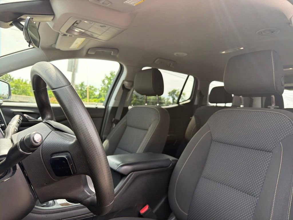 Used 2023 GMC Acadia SLE w/ Driver Convenience Package FWD image 34