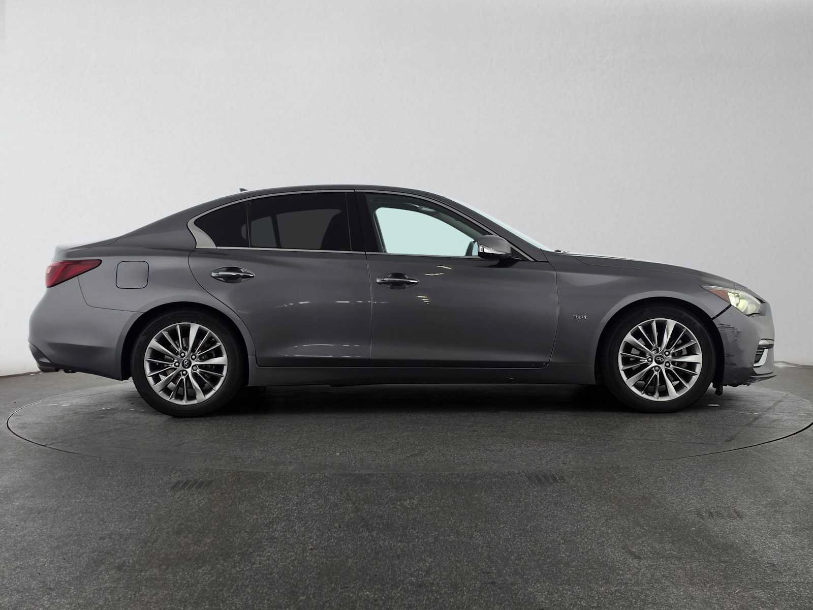 Used 2019 INFINITI Q50 Luxe RWD image 6