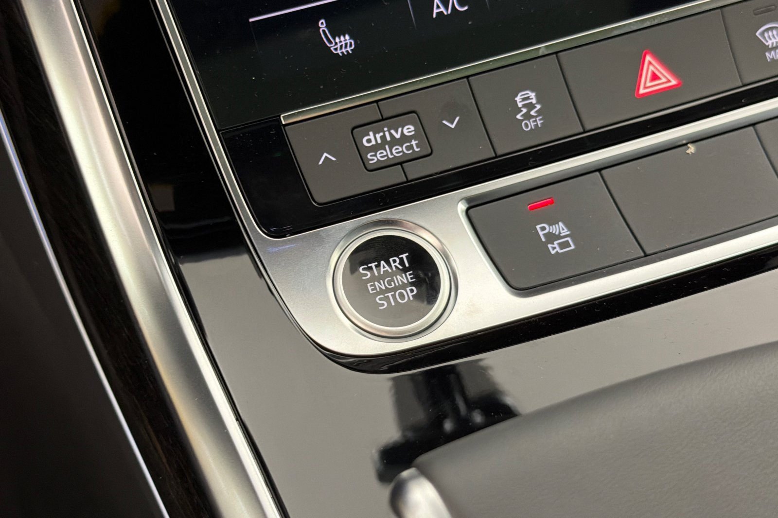 New 2026 Audi Q7 2.0T Premium AWD/4WD image 26