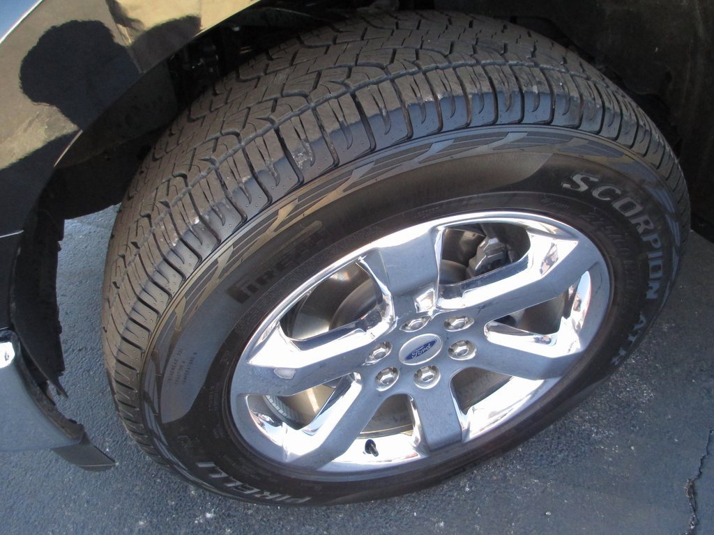 Used 2023 Ford F150 Lariat w/ Equipment Group 502A High image 13