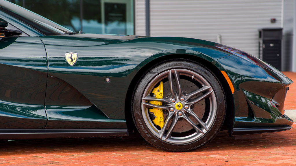 Used 2022 Ferrari 812 GTS RWD image 9