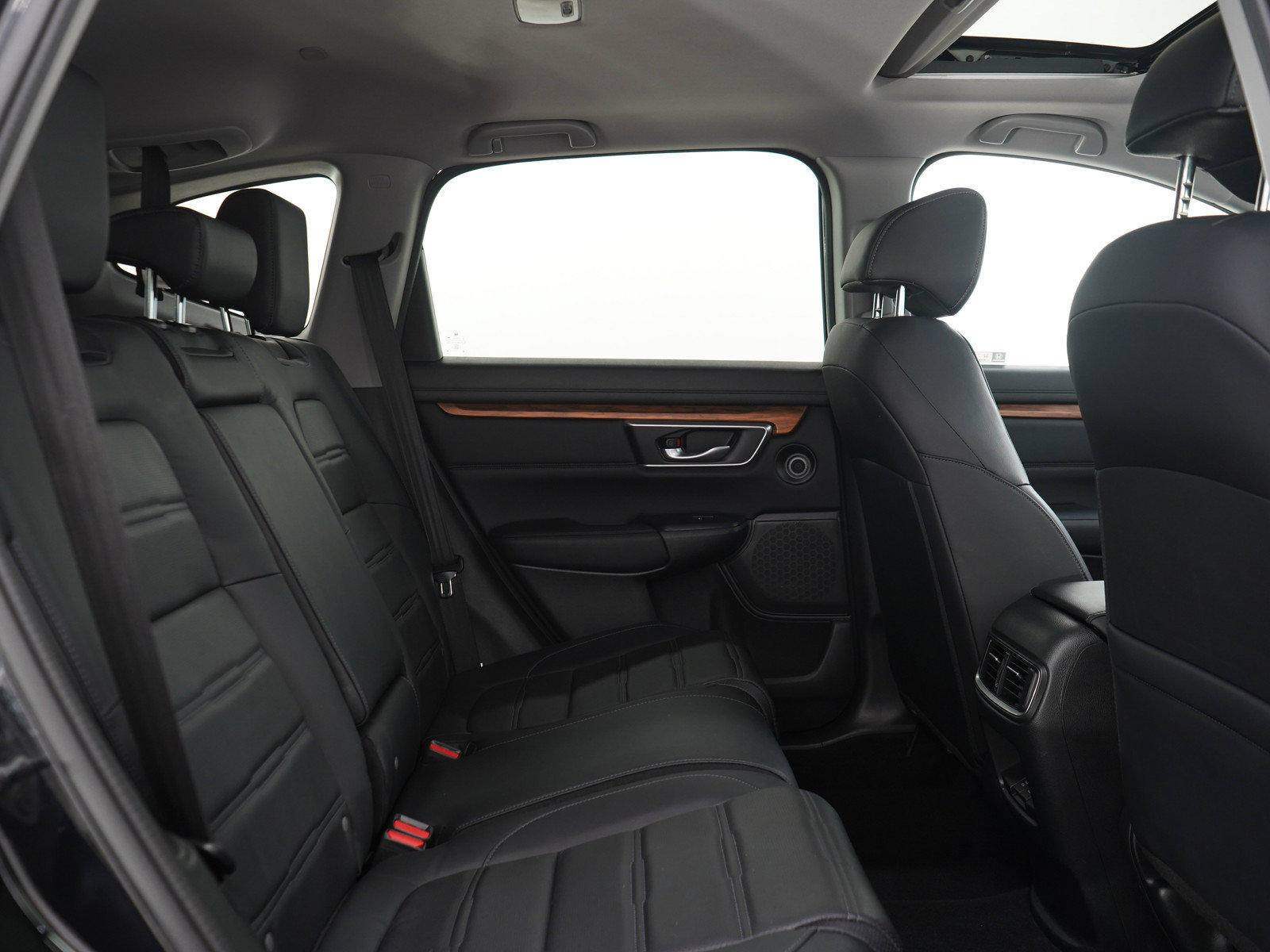 Used 2022 Honda CR-V Touring image 14