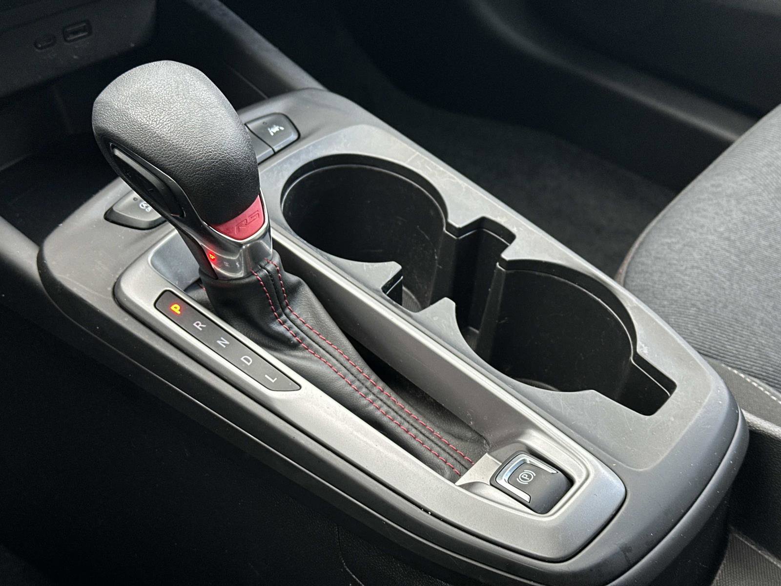 Certified 2024 Chevrolet Trax RS image 29