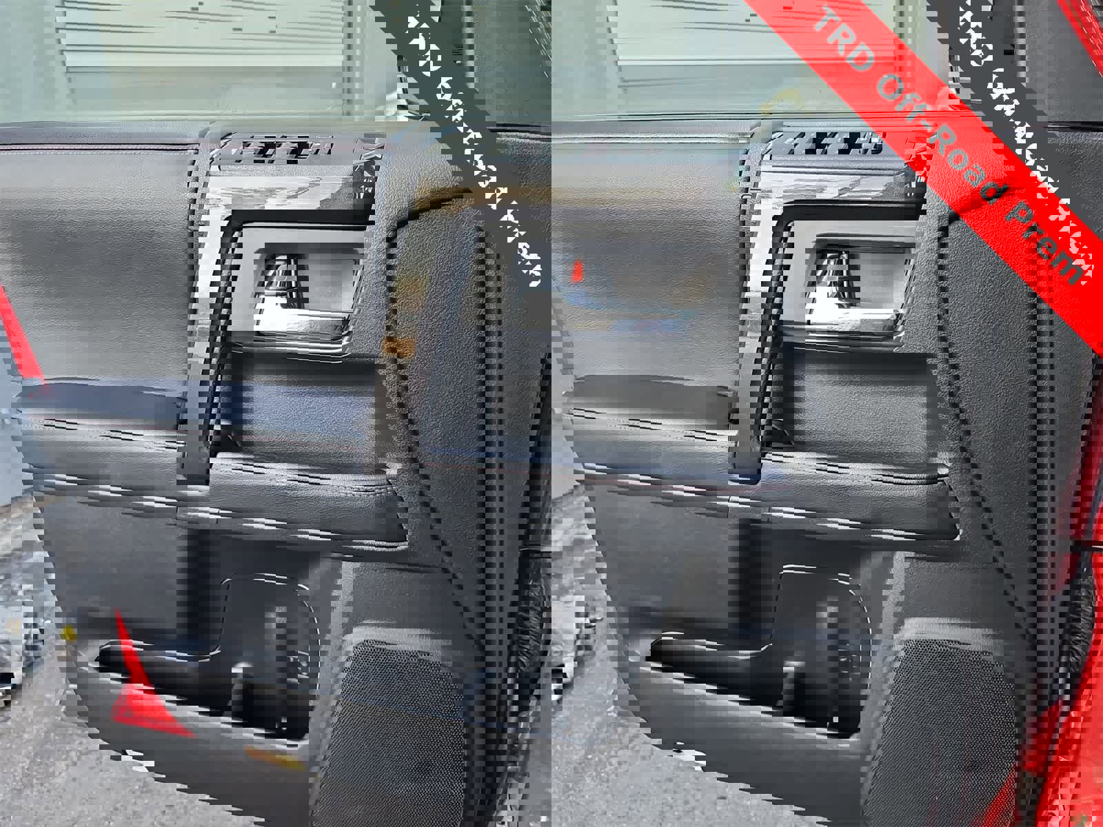 Used 2023 Toyota 4Runner TRD Off-Road Premium image 28