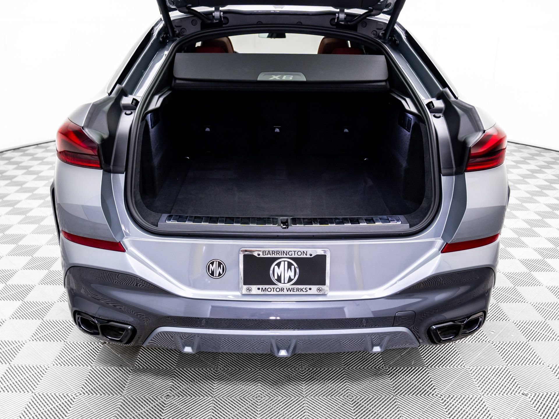 Used 2026 BMW X6 M60i AWD/4WD image 31