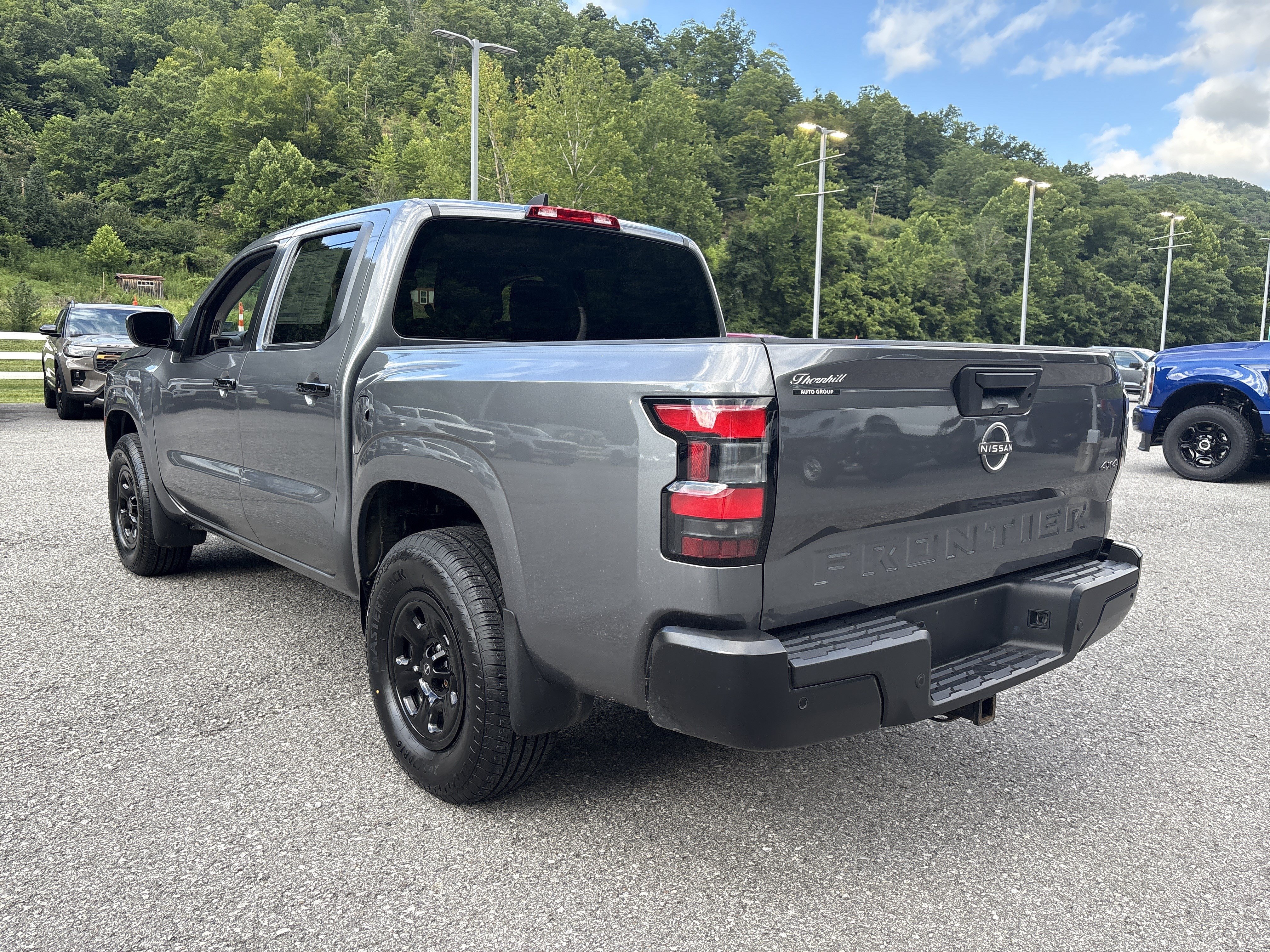 Used 2024 Nissan Frontier S w/ Technology Package AWD/4WD image 6