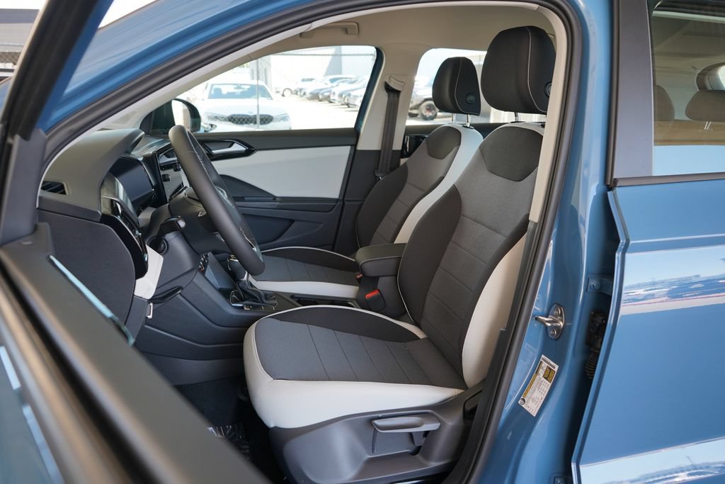 New 2027 Volkswagen Taos S FWD image 10