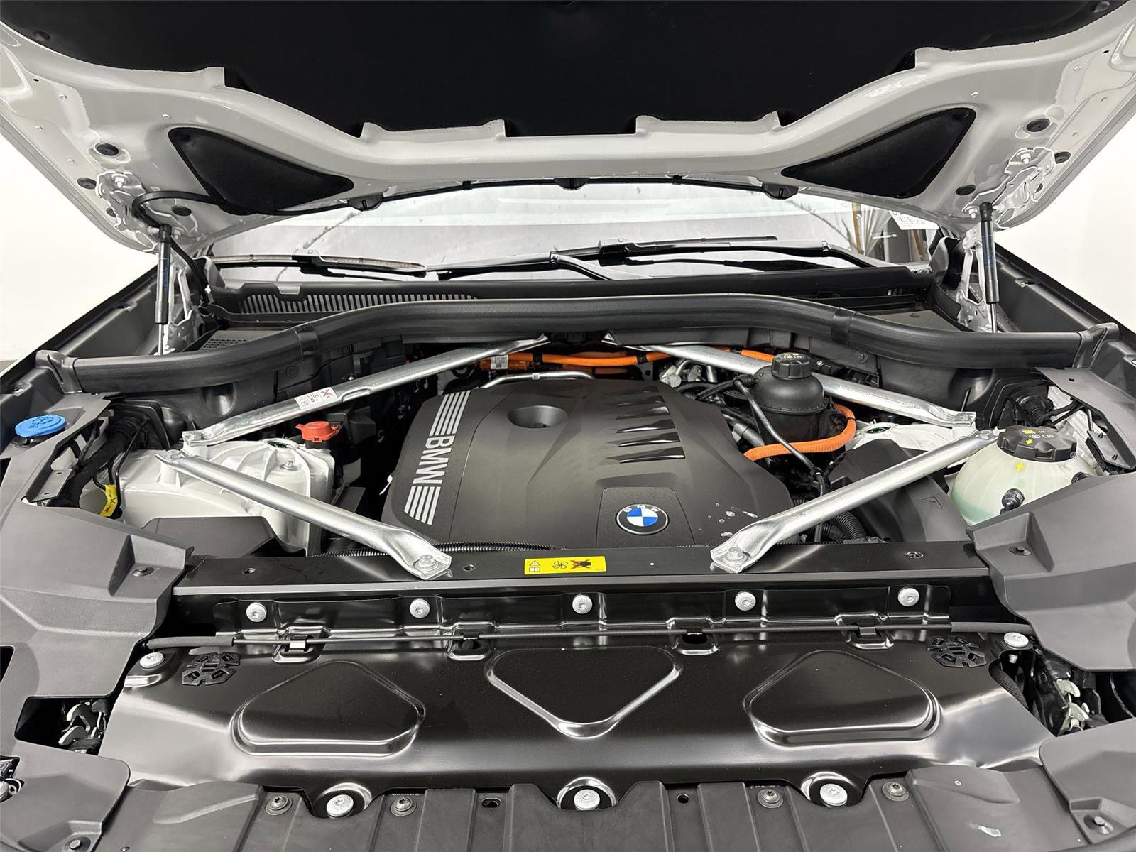 New 2026 BMW X5 xDrive50e w/ Executive Package image 20