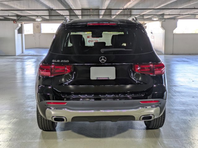 Certified 2025 Mercedes-Benz GLB 250 GLB 250 image 9