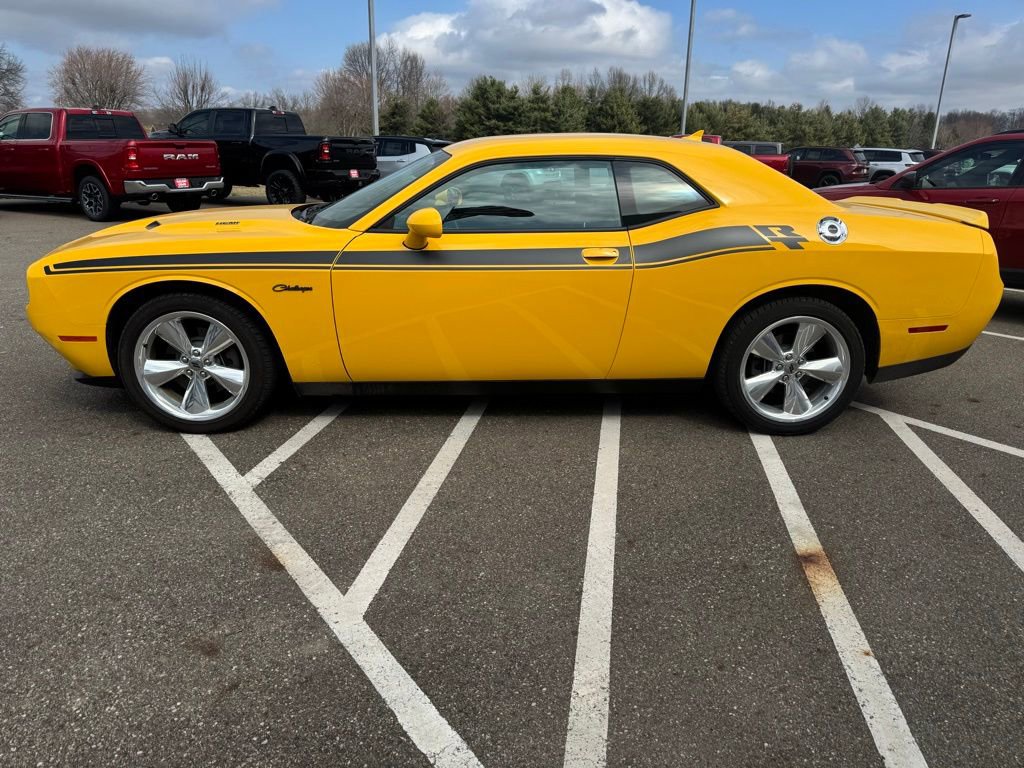 Used 2018 Dodge Challenger R/T Plus image 8