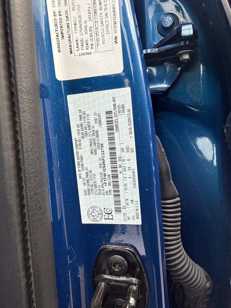 Used 2022 Ford F150 Lariat w/ Equipment Group 502A High AWD/4WD image 11