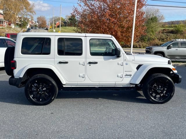 Used 2024 Jeep Wrangler Unlimited Sahara AWD/4WD image 16