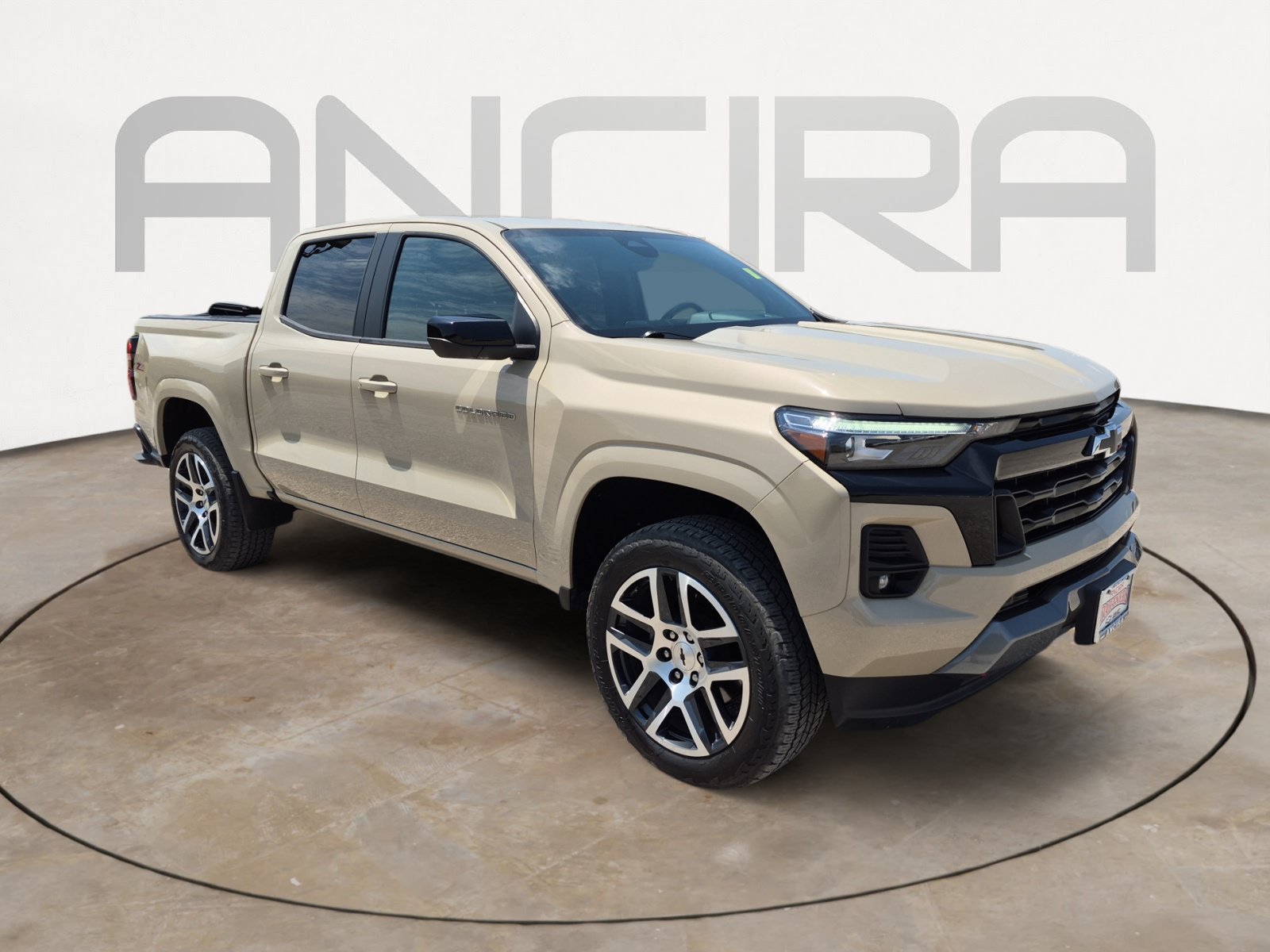 Used 2023 Chevrolet Colorado Z71 w/ Advanced Trailering Package AWD/4WD image 5
