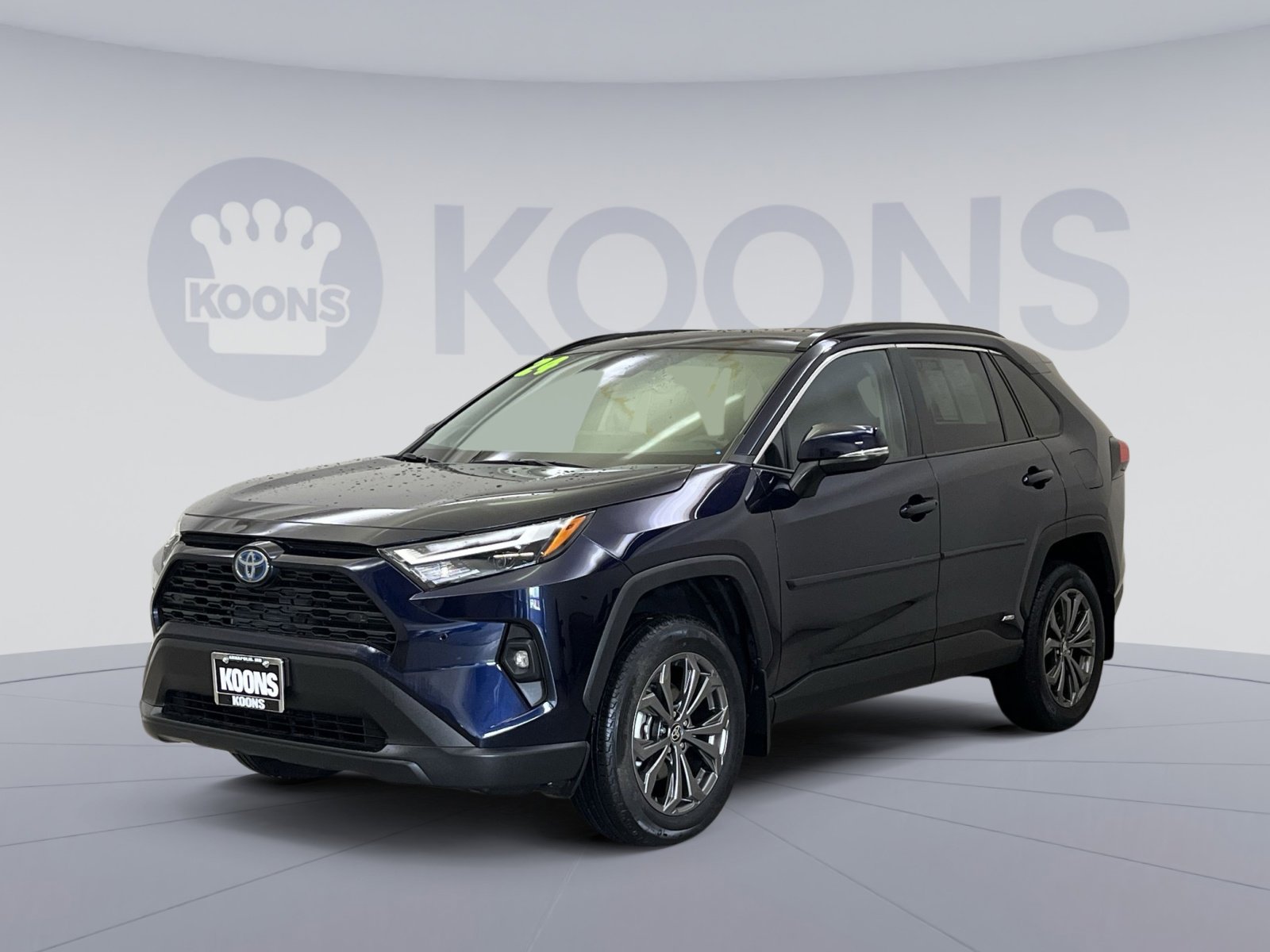 Used 2024 Toyota RAV4 XLE Premium w/ Weather Package AWD/4WD image 4