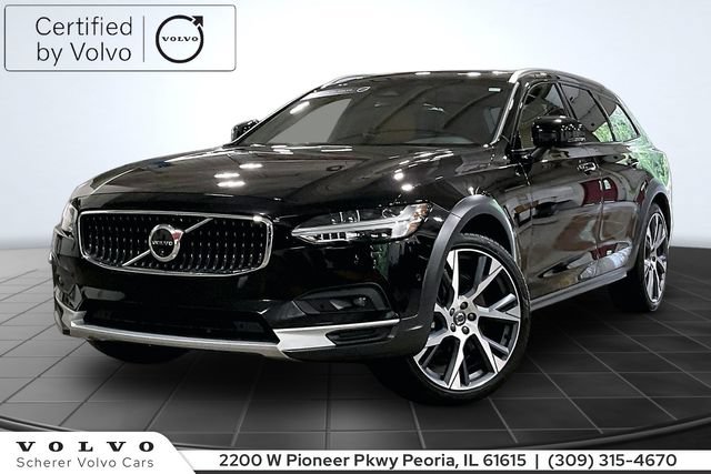 Used 2025 Volvo V90 B6 Cross Country Ultra AWD/4WD image 1