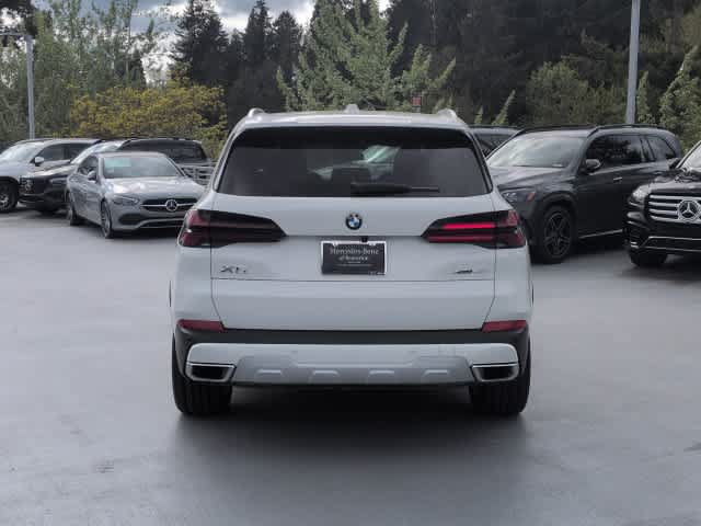 Used 2026 BMW X5 xDrive40i AWD/4WD image 7