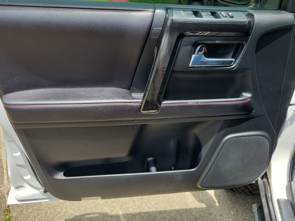 Used 2016 Toyota 4Runner TRD Pro AWD/4WD image 16