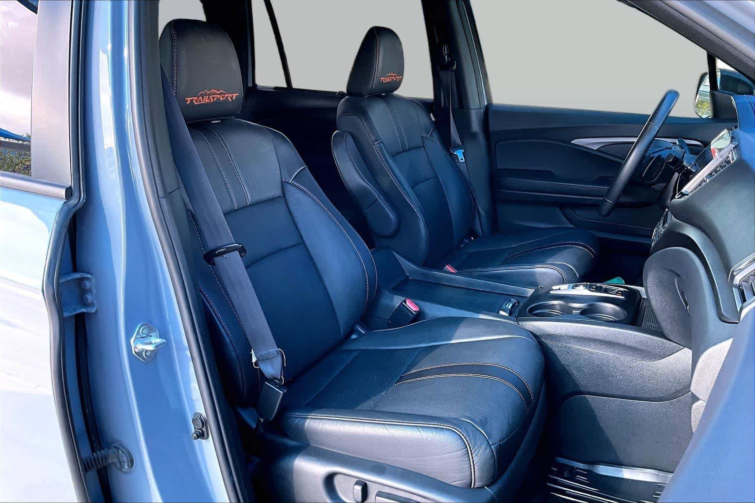 Used 2022 Honda Pilot TrailSport image 9