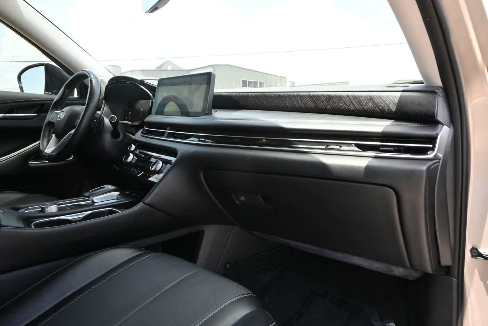 Used 2023 INFINITI QX60 Sensory w/ Cargo Package AWD/4WD image 21