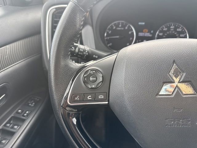 Used 2019 Mitsubishi Outlander SEL image 15