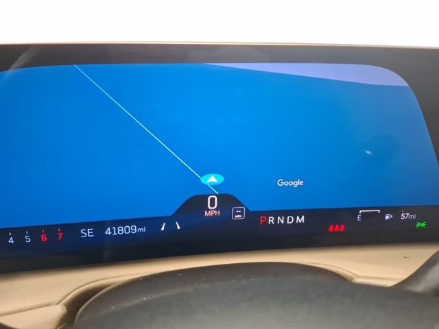 Used 2025 Cadillac XT4 Premium Luxury FWD image 25