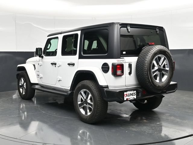 Used 2023 Jeep Wrangler Unlimited Sahara w/ Cold Weather Group AWD/4WD image 9