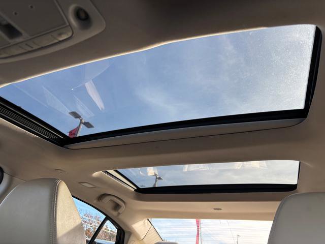 Used 2018 Nissan Maxima Platinum image 31