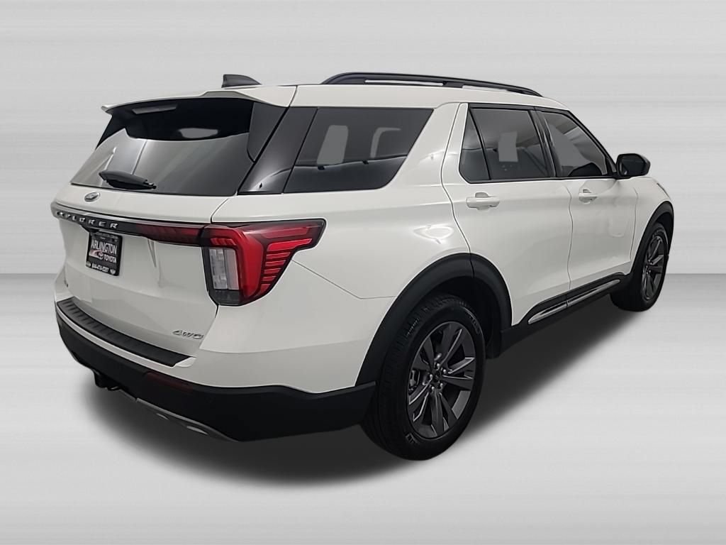 Used 2025 Ford Explorer Active w/ Active Comfort Package AWD/4WD image 4