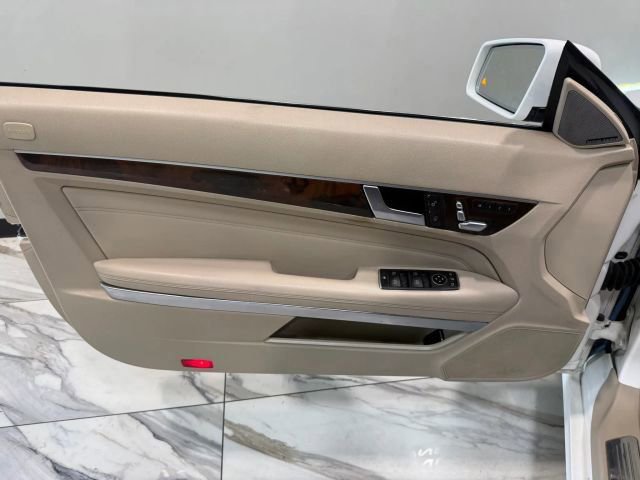 Used 2015 Mercedes-Benz E 400 Cabriolet image 17