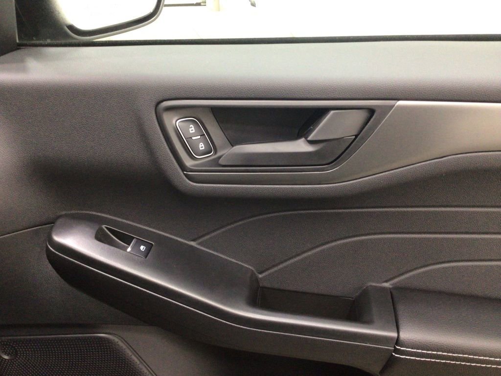 New 2026 Ford Escape Active w/ Cold Weather Package image 34