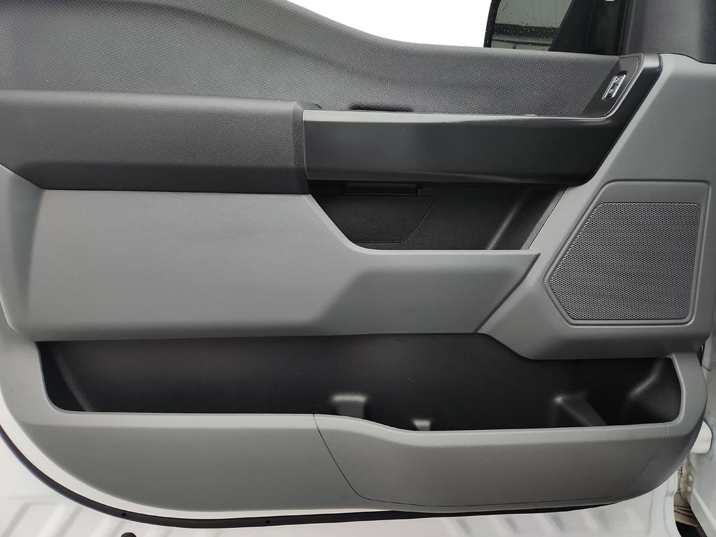 Used 2022 Ford F150 Lightning Pro image 26