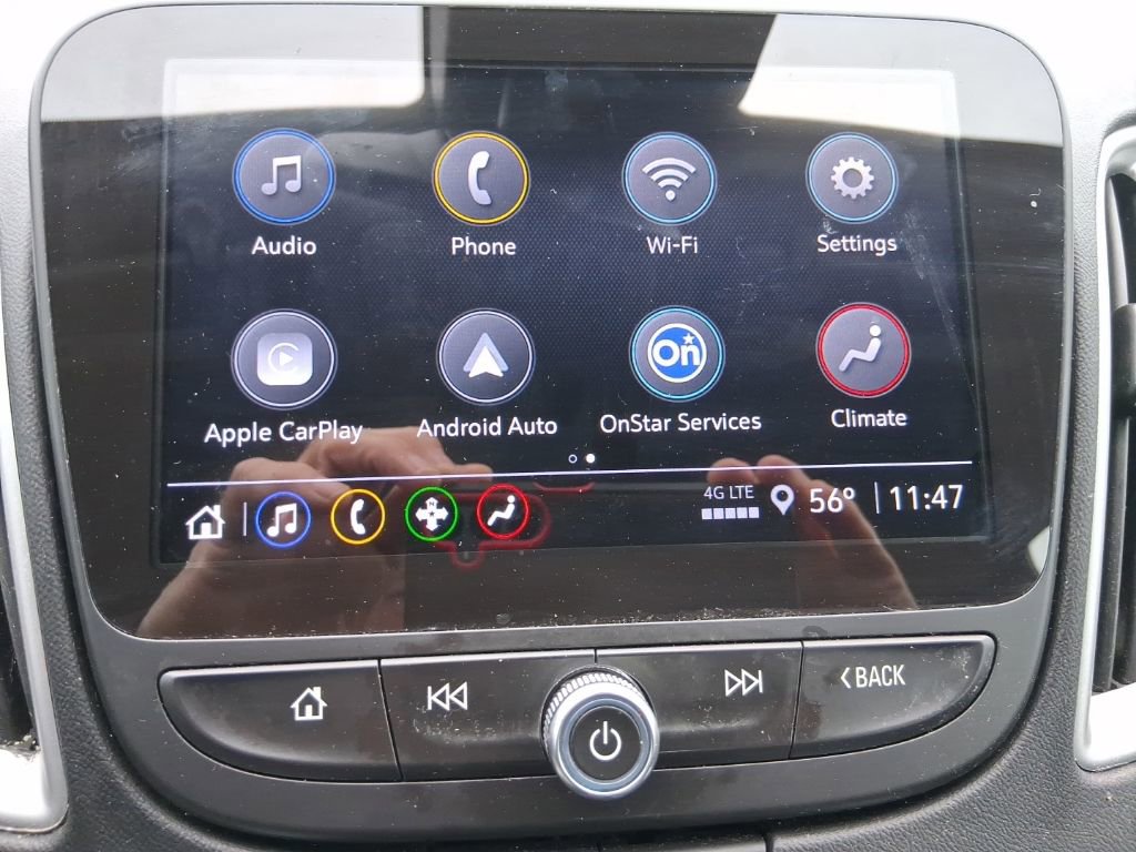 Used 2024 Chevrolet Malibu LT image 11