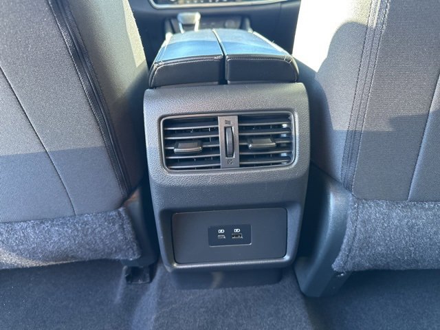 Used 2023 Nissan Rogue SV image 36