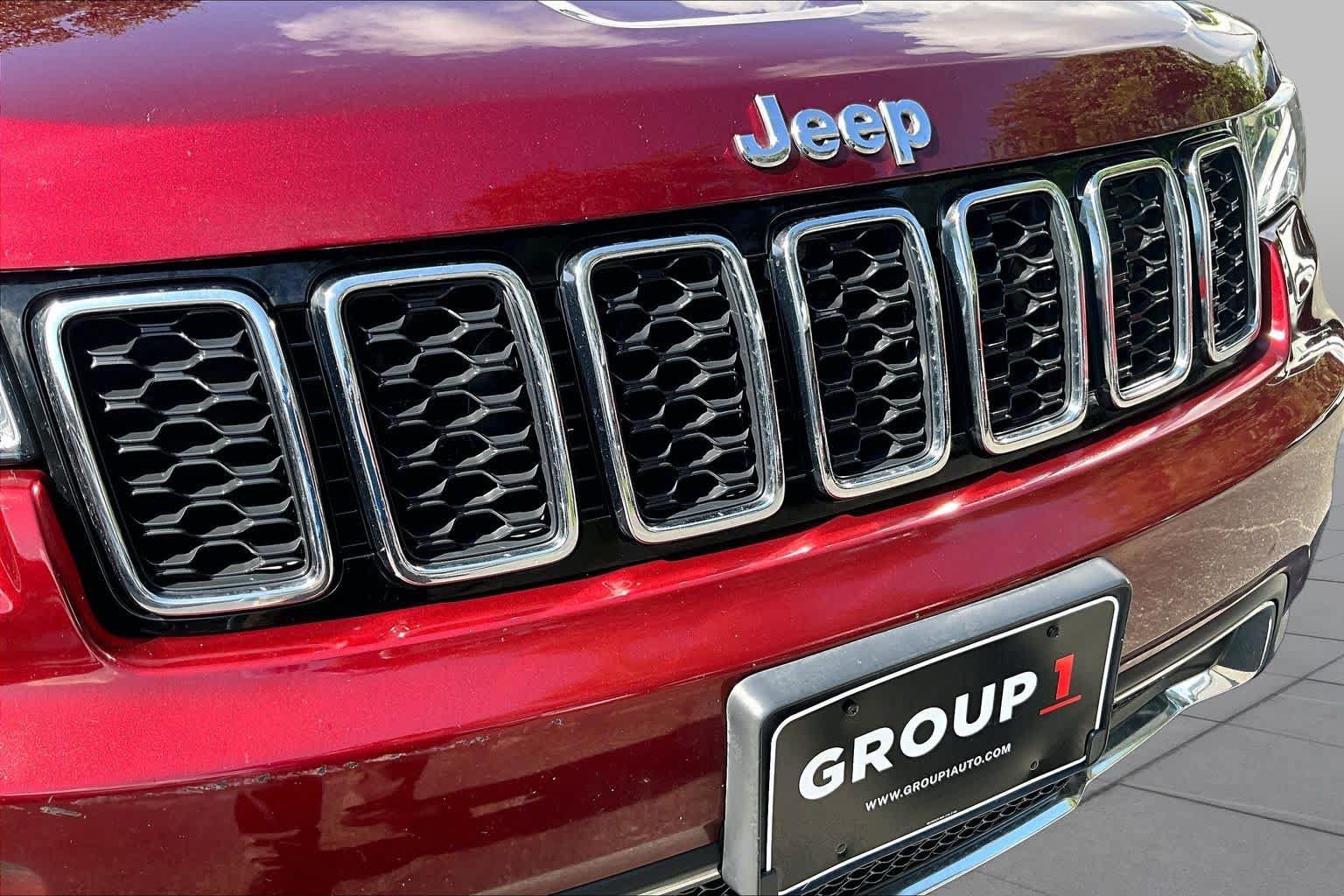 Used 2020 Jeep Grand Cherokee Limited w/ Trailer Tow Group IV RWD image 32