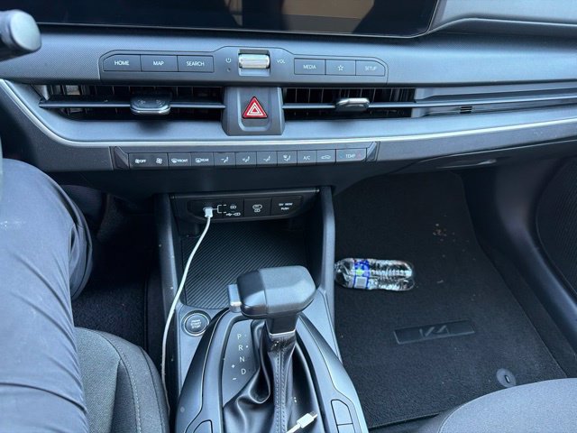 Used 2026 Kia K4 FWD image 6