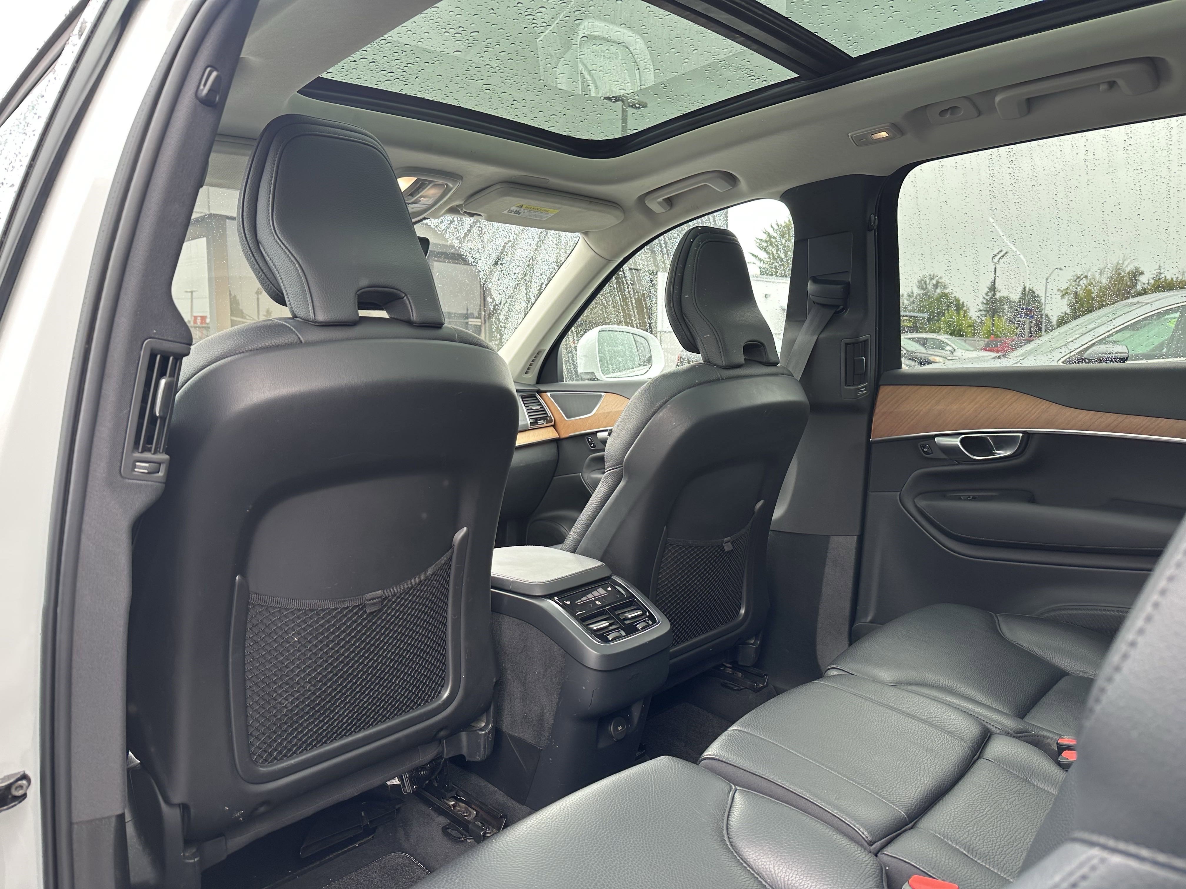 Used 2023 Volvo XC90 B5 Plus image 19