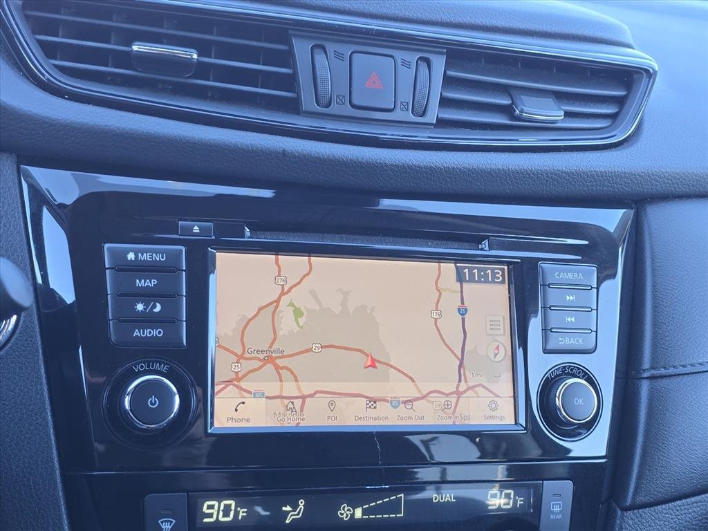 Used 2020 Nissan Rogue SV w/ Premium Package image 17