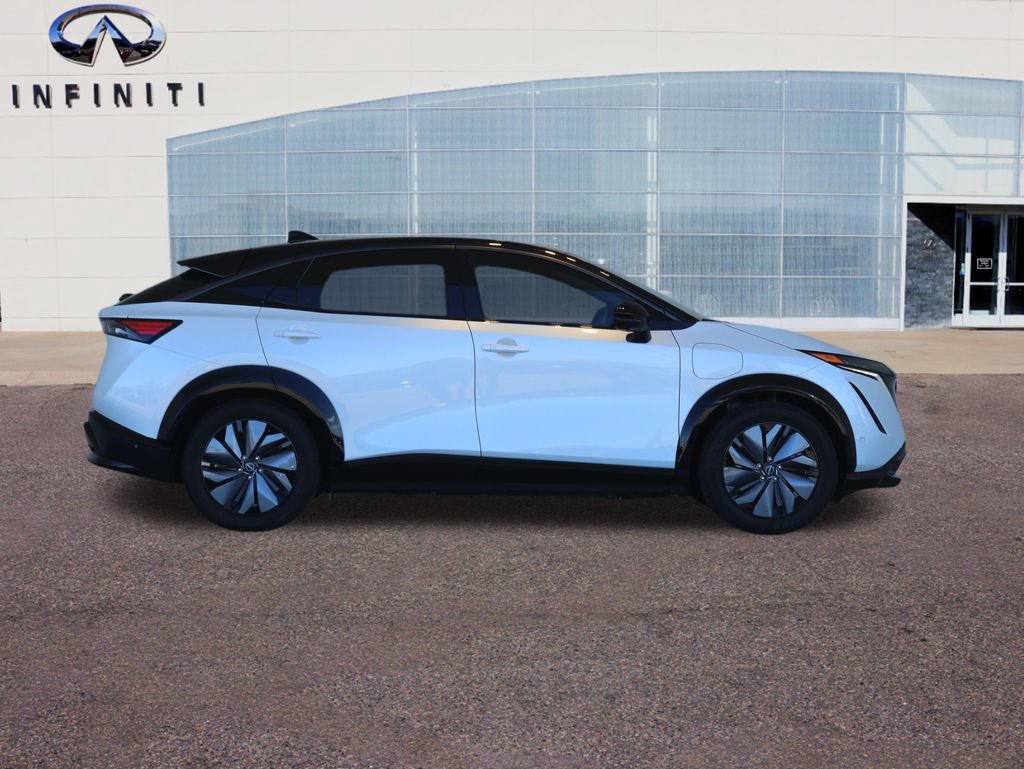 Used 2024 Nissan Ariya AWD image 56