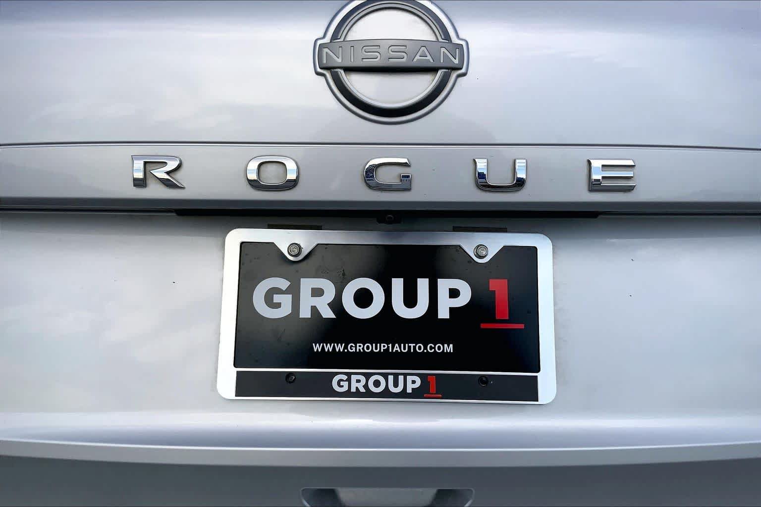 Used 2023 Nissan Rogue SV FWD image 30
