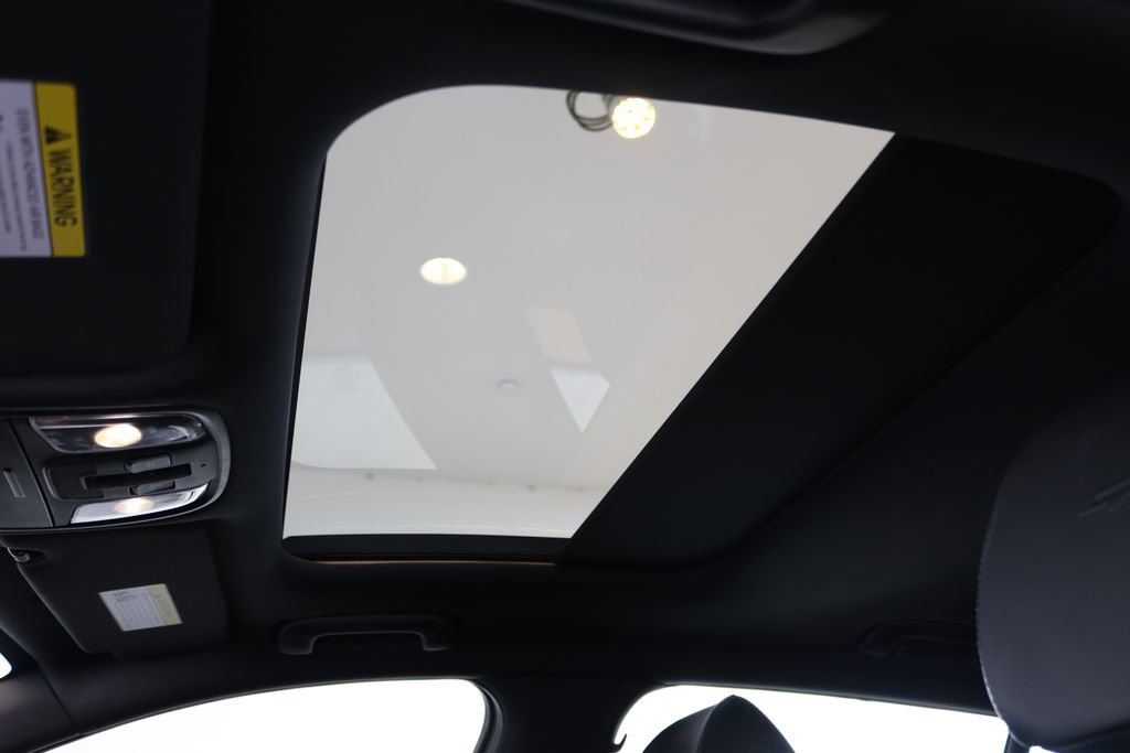 Used 2020 Kia Stinger GT1 image 18