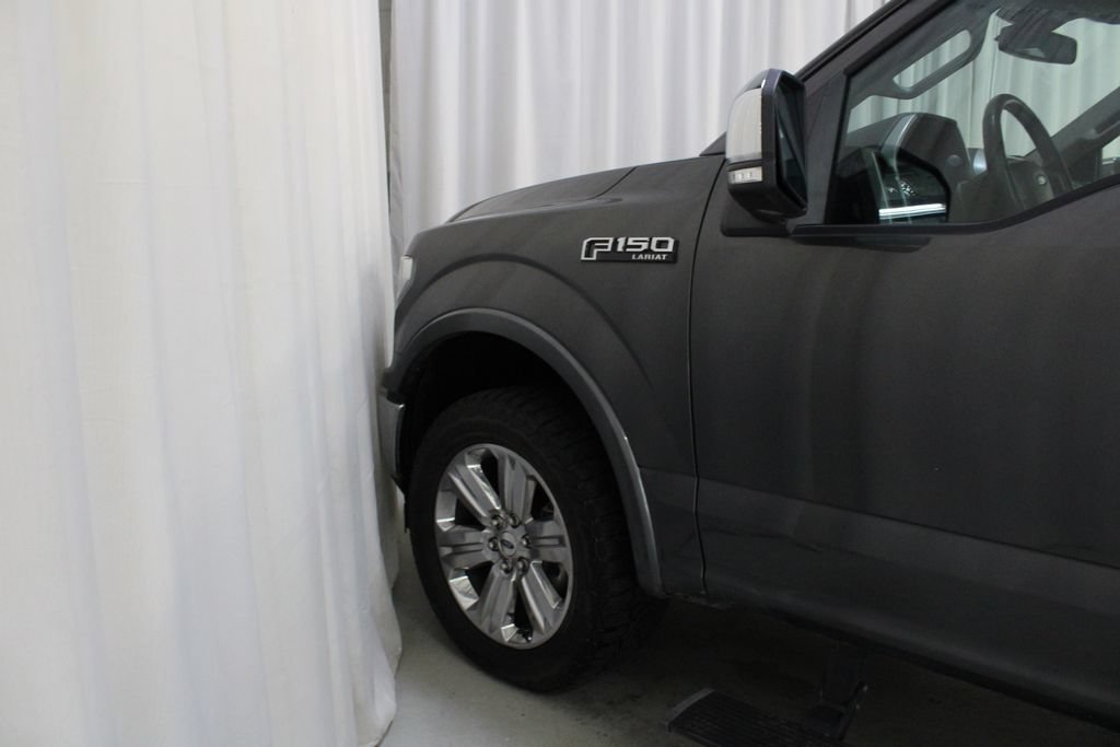 Used 2019 Ford F150 Lariat w/ Equipment Group 502A Luxury AWD/4WD image 29
