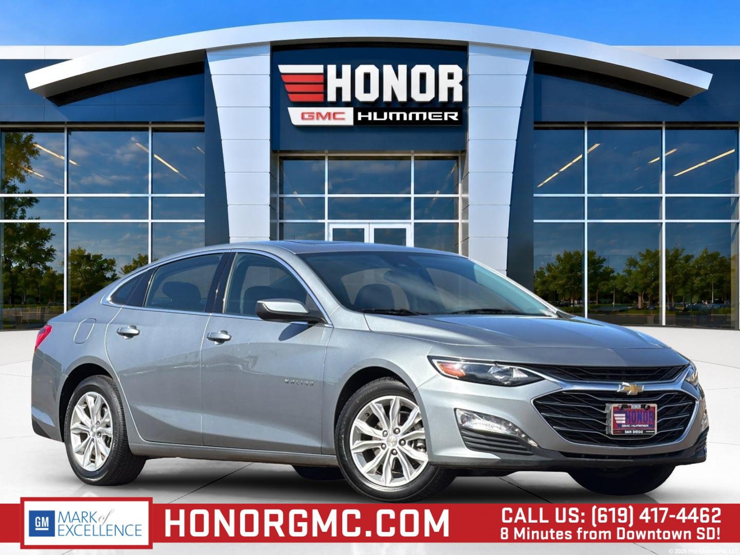Used 2024 Chevrolet Malibu LT FWD image 1
