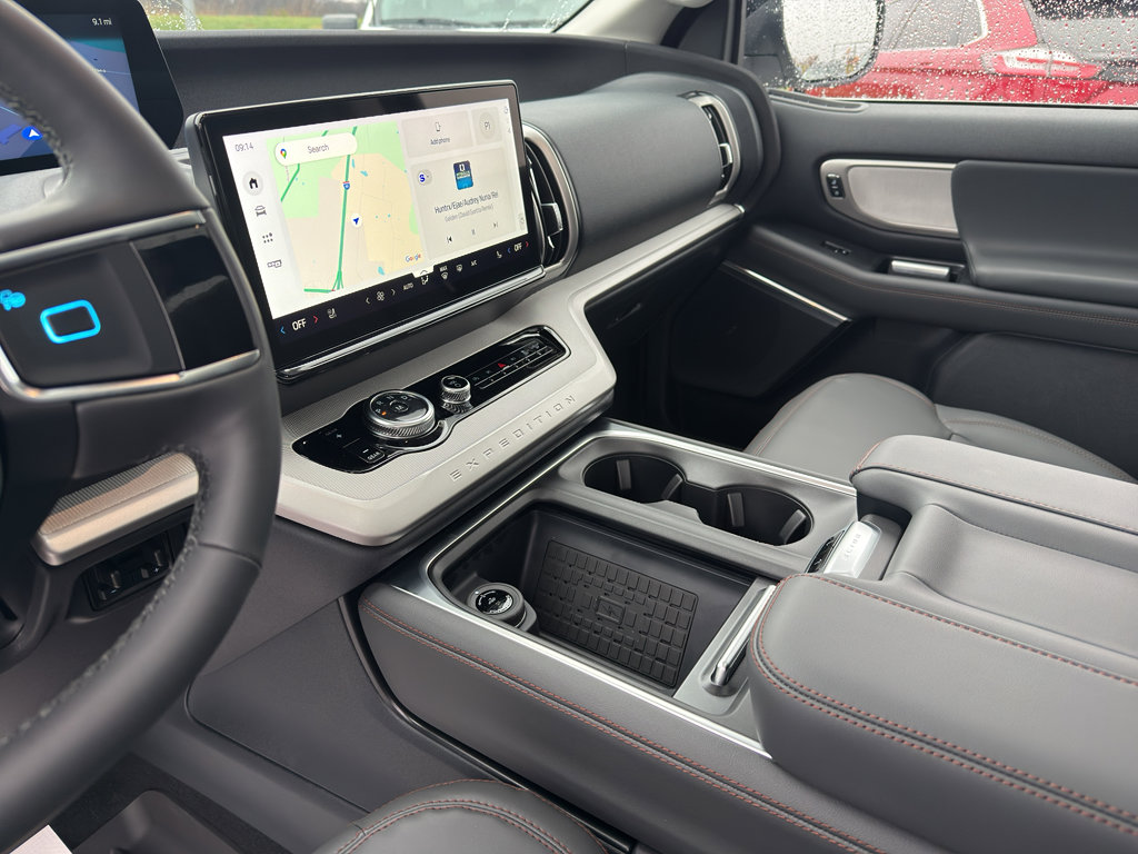 New 2025 Ford Expedition Max Active image 11