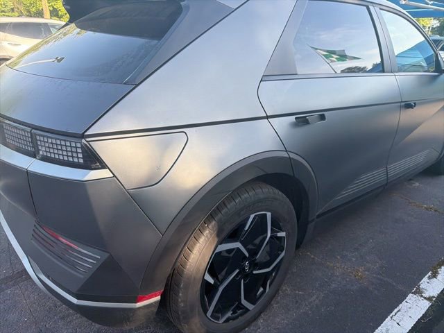 Used 2024 Hyundai Ioniq 5 SEL RWD image 14